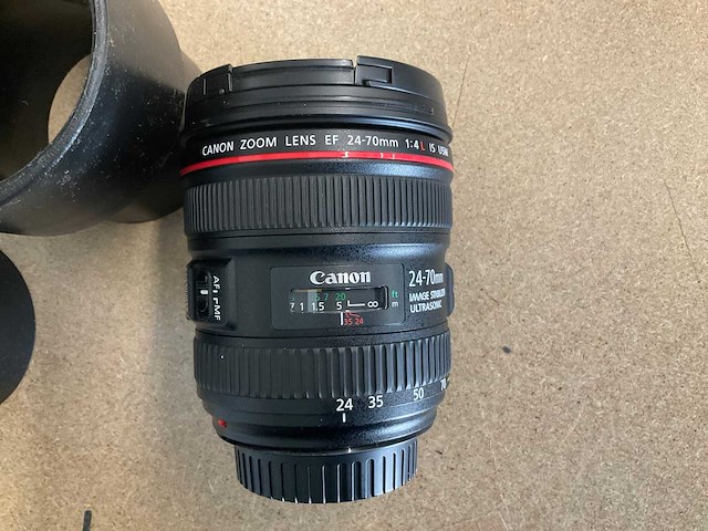 Canon eos r fotocamera met toebehoren - afbeelding 6 van  9