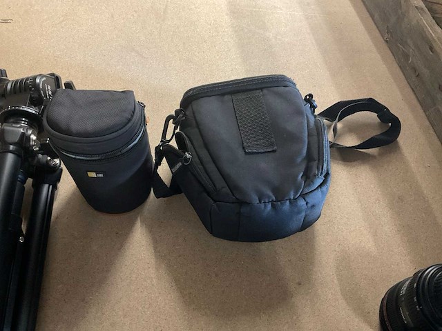 Canon eos r fotocamera met toebehoren - afbeelding 8 van  9