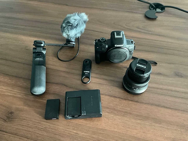 Canon eos r50 content creator kit fotocamera - afbeelding 3 van  13