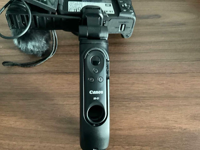 Canon eos r50 content creator kit fotocamera - afbeelding 12 van  13
