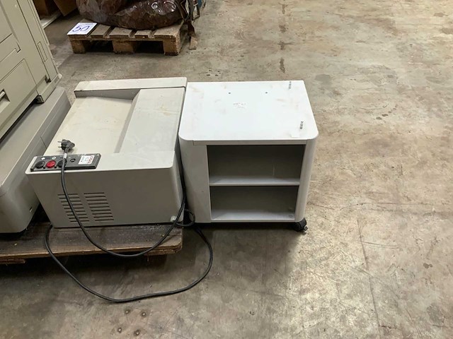 Canon printer & snijmachine - afbeelding 1 van  1