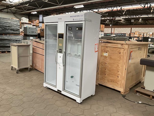 Cantel medical endoscope drying cabinet - afbeelding 1 van  9