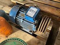 Cantoni - 2sie132m4 - elektromotor - afbeelding 2 van  6
