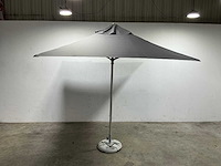 Cape umbrellas - parasol - afbeelding 1 van  4
