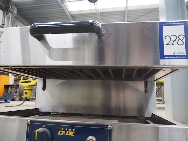 Capic - afbeelding 6 van  8