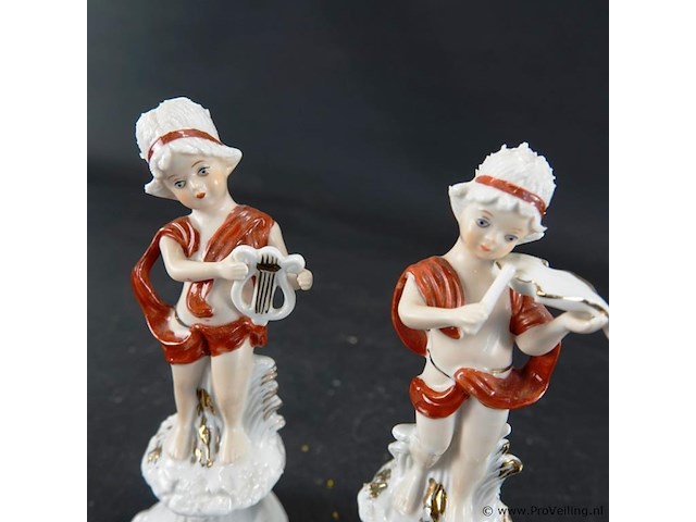 Capidorama muziekspelende cherubijnen - afbeelding 3 van  5