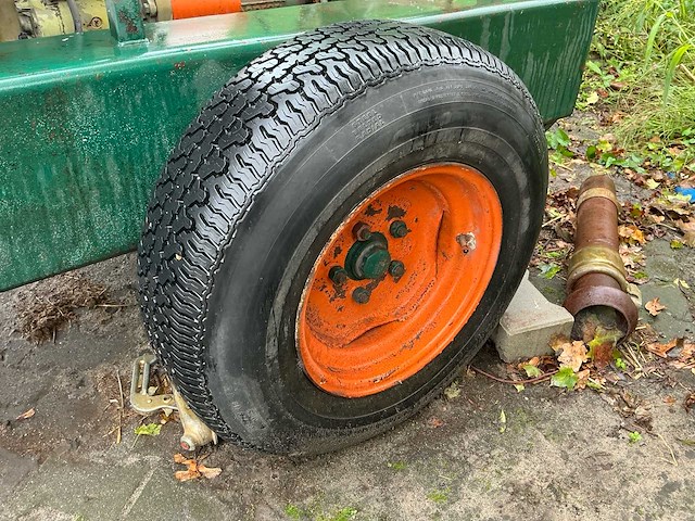 Caprari mec-mr80/2a mobiele beregeningspomp – deutz f4l912 diesel – 34 kw – 4” - afbeelding 2 van  13
