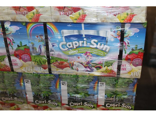 Capri sun elfendrink op pallet. totaal 324 doosjes met 10x 200 ml. tht 8-26. - afbeelding 3 van  3