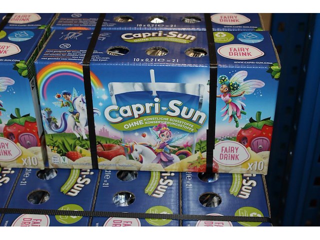 Capri sun fairy drinks op pallet. totaal 120 doosjes met 10x 200 ml. tht 8-26. - afbeelding 3 van  3