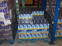 Capri sun multivitamin op pallet. totaa 128 doosjes met 10x 200 ml. tht 1-26. - afbeelding 1 van  3