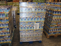 Capri sun multivitamin op pallet. totaal 324 doosjes met 10x 200 ml. tht 8-26. - afbeelding 1 van  3