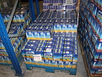 Capri sun orange op pallet. totaal 96 doosjes met 10x 200 ml. tht 1-26. - afbeelding 1 van  3