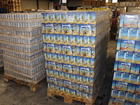 Capri sun safari fruits op pallet. totaal 324 doosjes met 10x 200 ml. tht 8-26. - afbeelding 1 van  3