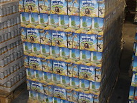 Capri sun safari fruits op pallet. totaal 324 doosjes met 10x 200 ml. tht 8-26. - afbeelding 2 van  3