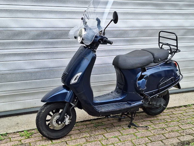 Capri ty50 riva 45km bromscooter 4-takt - afbeelding 2 van  7