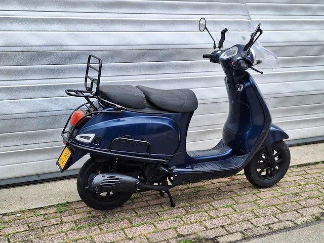 Capri ty50 riva 45km bromscooter 4-takt - afbeelding 6 van  7