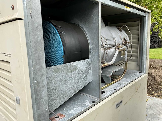 Capstone c65 gasgestookte microturbine / stroomgenerator 65 kw - afbeelding 24 van  32