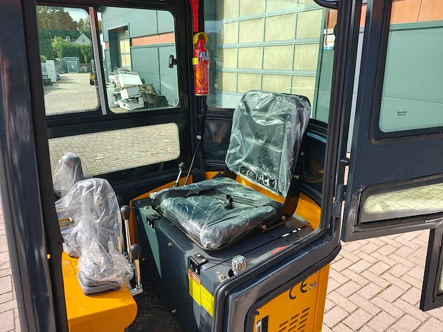 Captok - 2026 - ck13cd - minigraafmachine - afbeelding 3 van  22