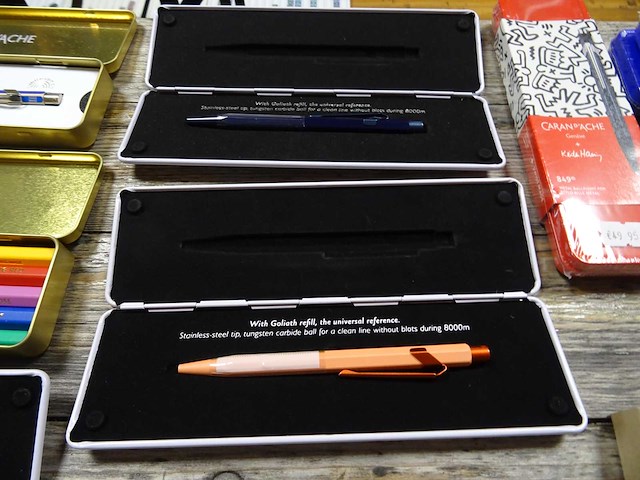 Caran d'ache - pennen en potloodset (35x) - afbeelding 3 van  4