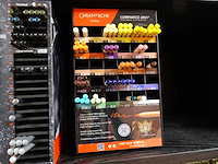 Caran d'arche - potlood, grafiet en waspastel (2100x) - afbeelding 4 van  6