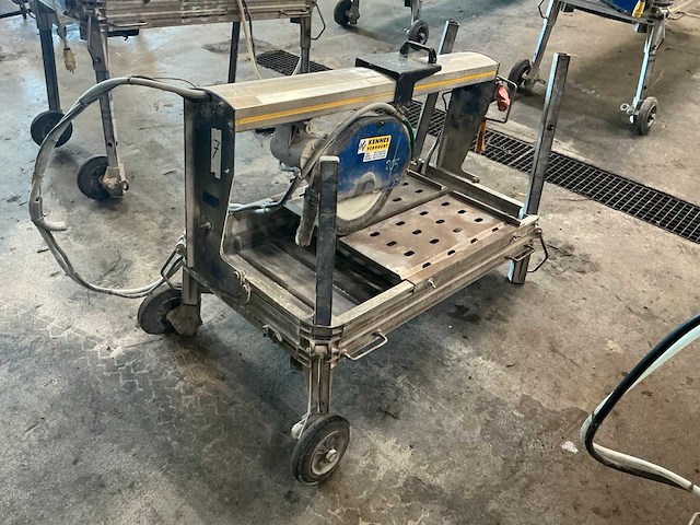 Carat 60 zaagtafel - afbeelding 9 van  13