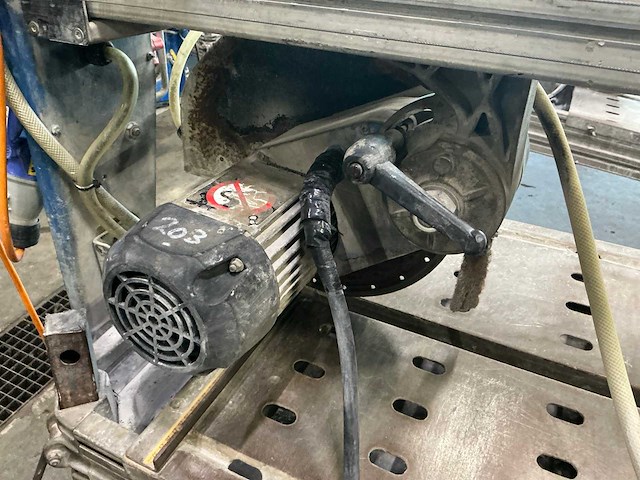 Carat 90 zaagtafel - afbeelding 13 van  15