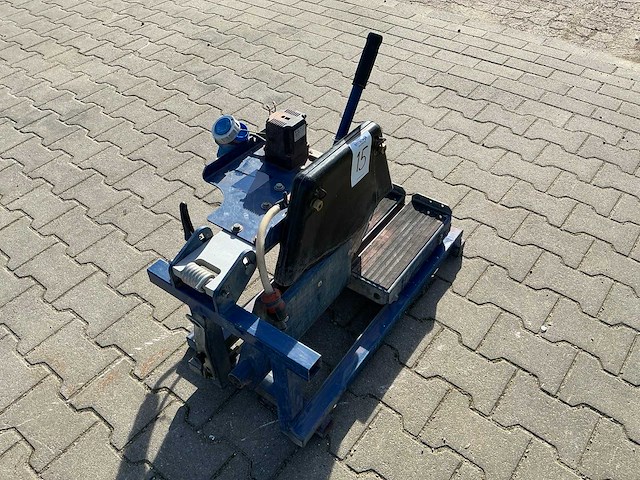 Carat mcd-4 steenzaagmachine - afbeelding 5 van  6