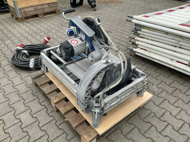 Carat t-3510 tegelzaagmachine - afbeelding 5 van  7
