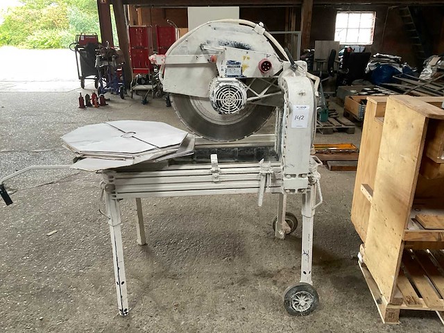 Carat t6010 steenzaagmachine - afbeelding 1 van  3