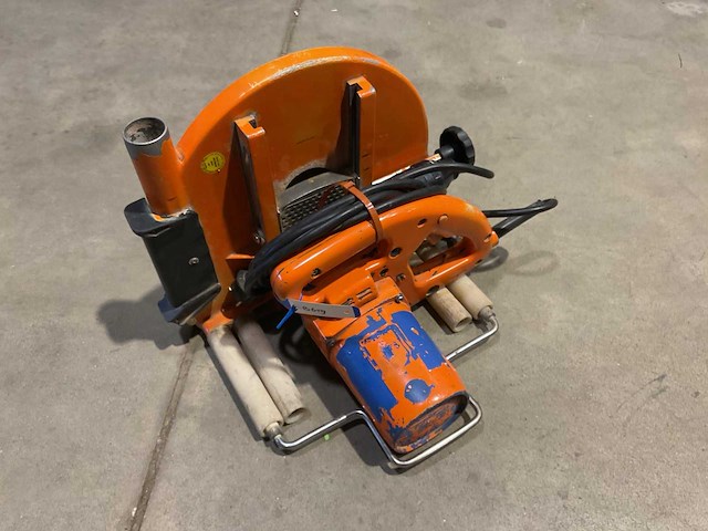 Carat w3011 muurzaagmachine - afbeelding 2 van  3