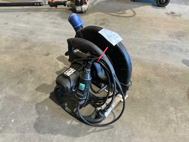 Carat w3714 muurzaagmachine - afbeelding 2 van  5