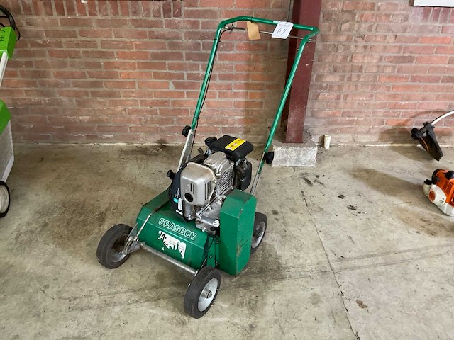 Caravaggi grasboy verticuteermachine, benzine - afbeelding 1 van  7