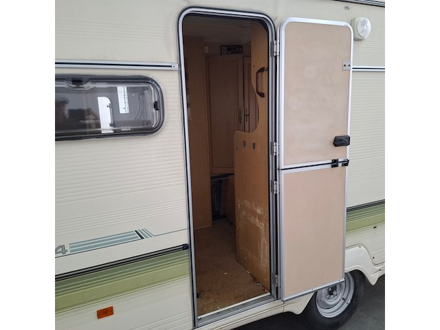 Caravan, abbey, gt 214 - afbeelding 24 van  71