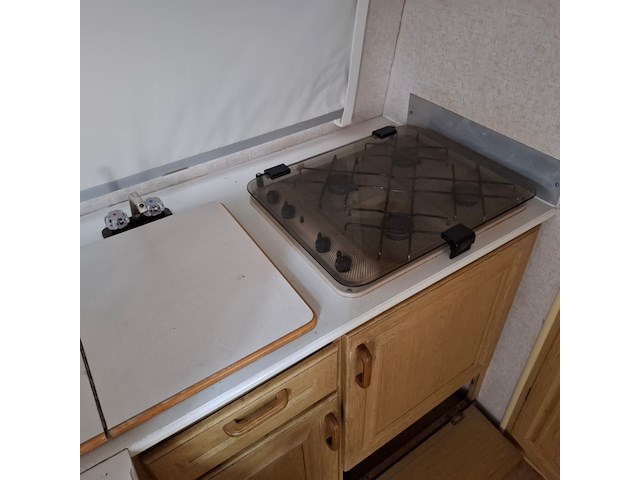 Caravan, abbey, gt 214 - afbeelding 27 van  71