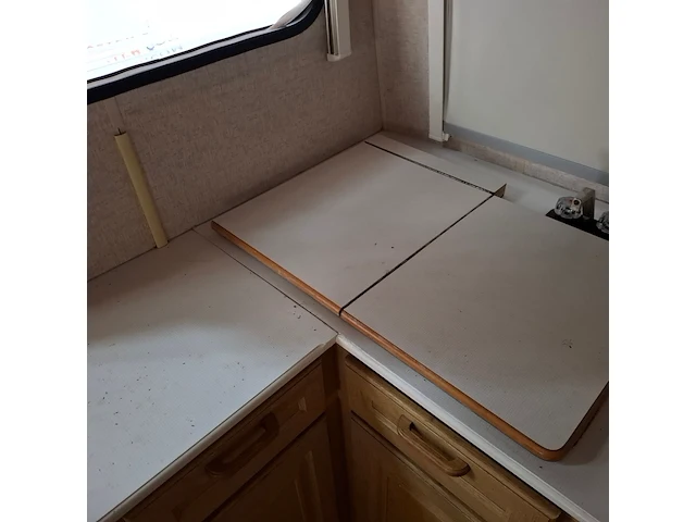 Caravan, abbey, gt 214 - afbeelding 28 van  71
