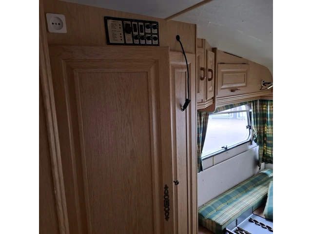 Caravan, abbey, gt 214 - afbeelding 38 van  71