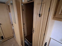 Caravan, abbey, gt 214 - afbeelding 49 van  71