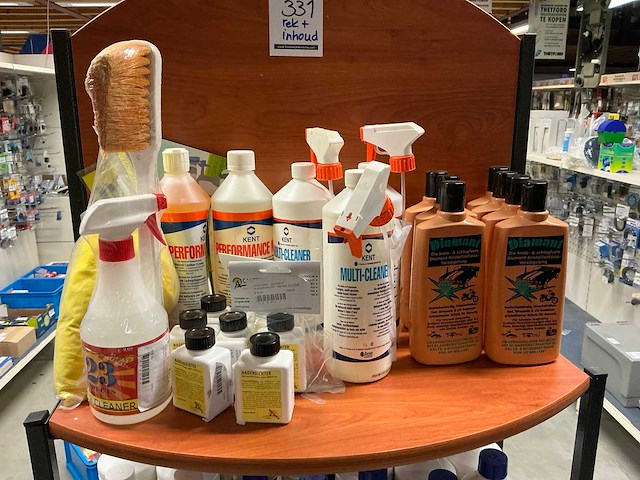 Caravan en camper cleaner, wax, smeermiddelen (60x) - afbeelding 4 van  10