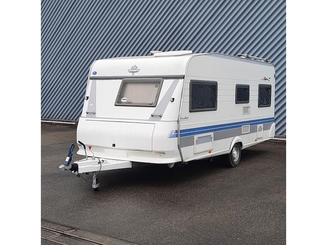Caravan, hobby, 30, 2001 - afbeelding 1 van  68