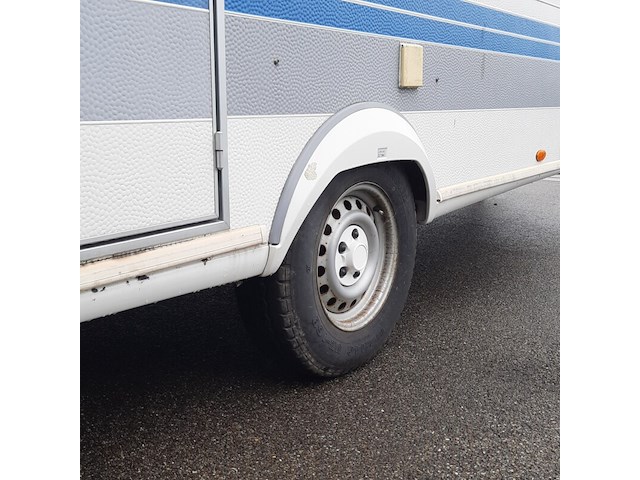 Caravan, hobby, 30, 2001 - afbeelding 18 van  68