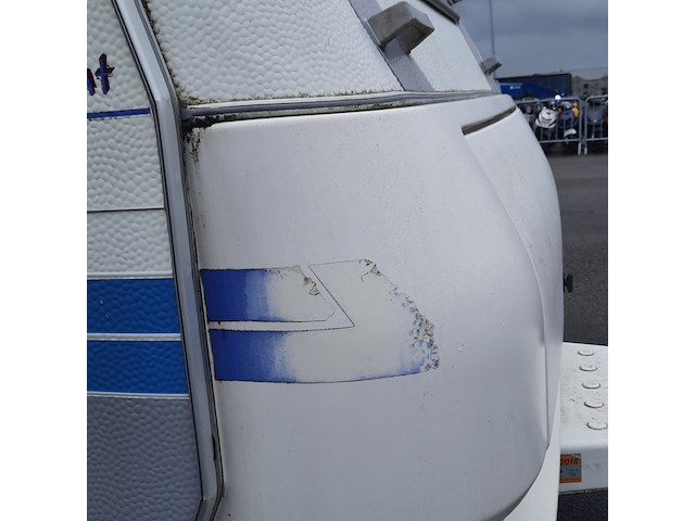 Caravan, hobby, 30, 2001 - afbeelding 22 van  68