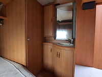 Caravan, hobby, 30, 2001 - afbeelding 32 van  68