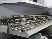 Caravan knaus 500 fu sport silver edition met 4-seizoenen voortent hypercamp casa grande 300 mt 13 en grond... - afbeelding 13 van  25