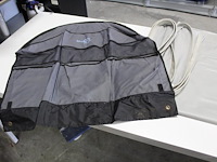 Caravan knaus 500 fu sport silver edition met 4-seizoenen voortent hypercamp casa grande 300 mt 13 en grond... - afbeelding 16 van  25