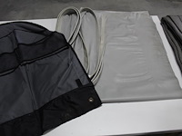 Caravan knaus 500 fu sport silver edition met 4-seizoenen voortent hypercamp casa grande 300 mt 13 en grond... - afbeelding 18 van  25