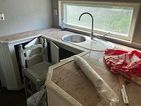 Caravan pipowagen - afbeelding 2 van  13