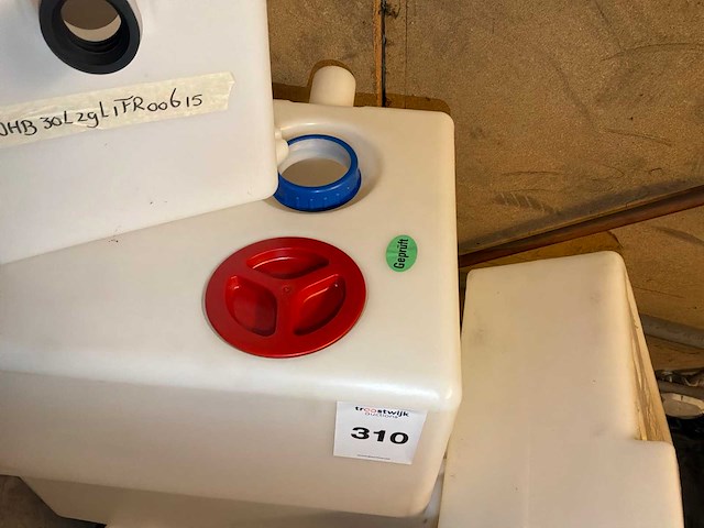 Caravan watertanks (5x) - afbeelding 5 van  5