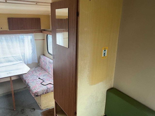 Caravan - afbeelding 1 van  1