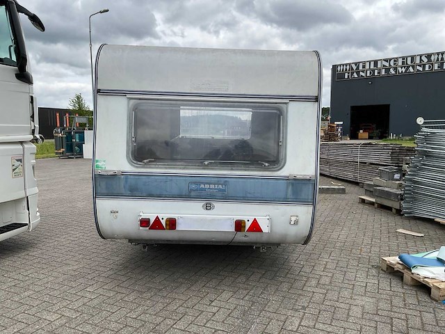Caravan - afbeelding 10 van  14