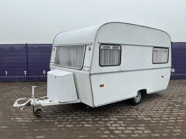 Caravan - afbeelding 1 van  14